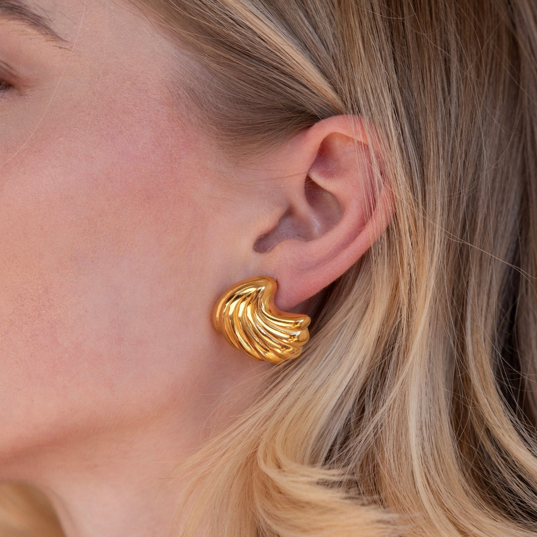 Golden seashell earrings