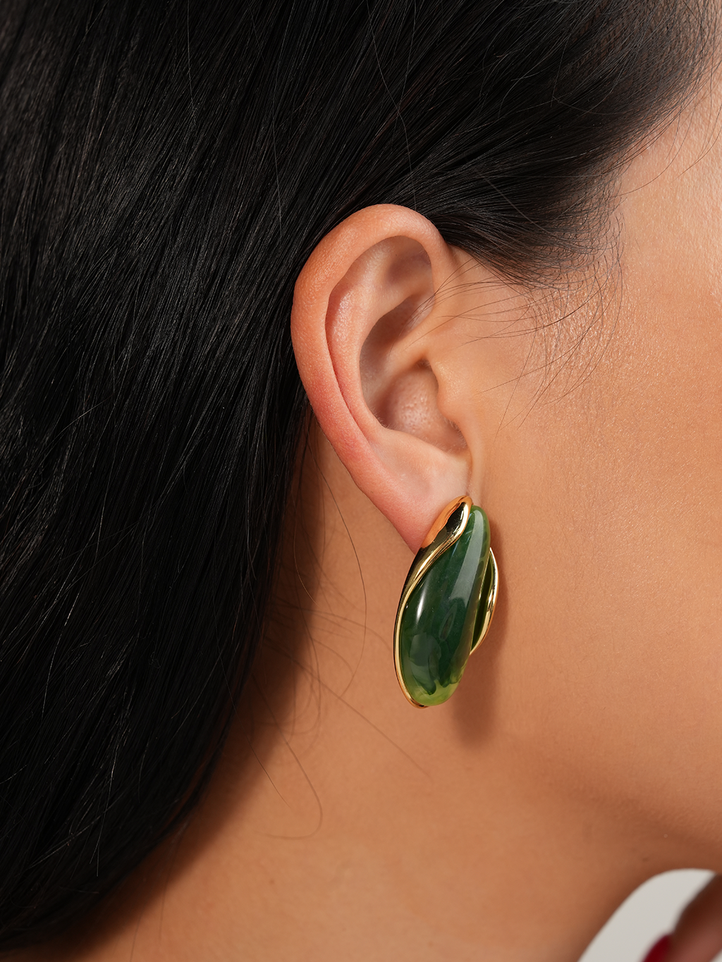 Emerald Oval Earrings