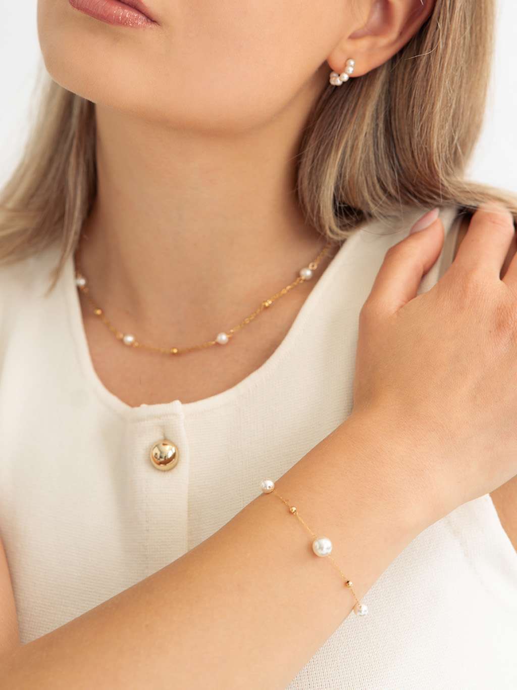 Ball and Pearl Kette Gold