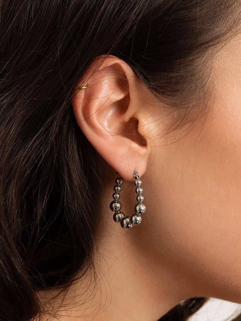 Ball Hoop Ohrringe Gold & Silber
