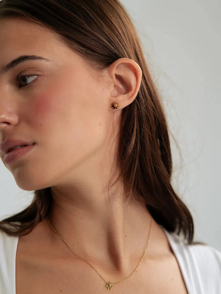 Daisy Ohrstecker Gold