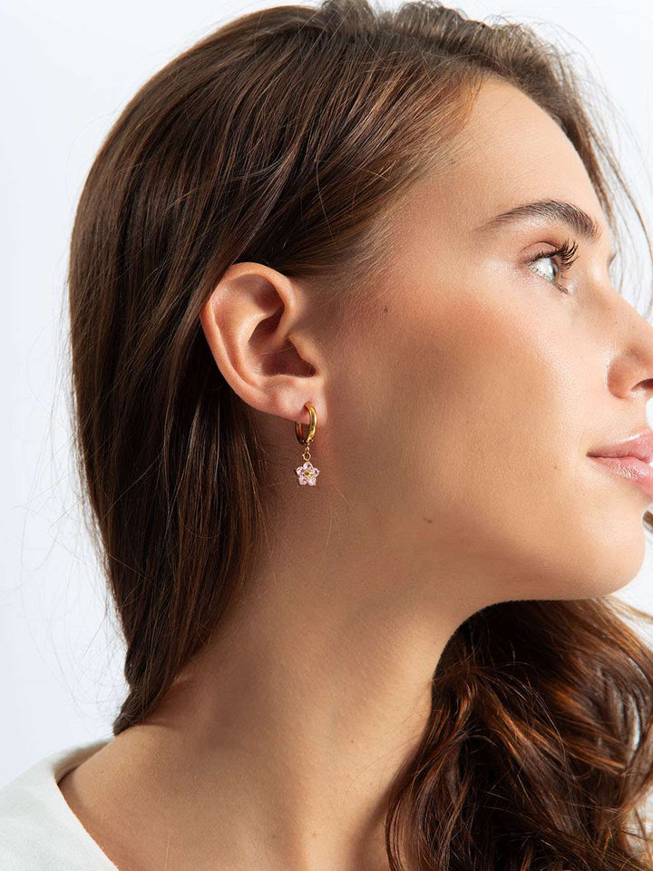 Little Flower Hoop Ohrringe Gold 10mm