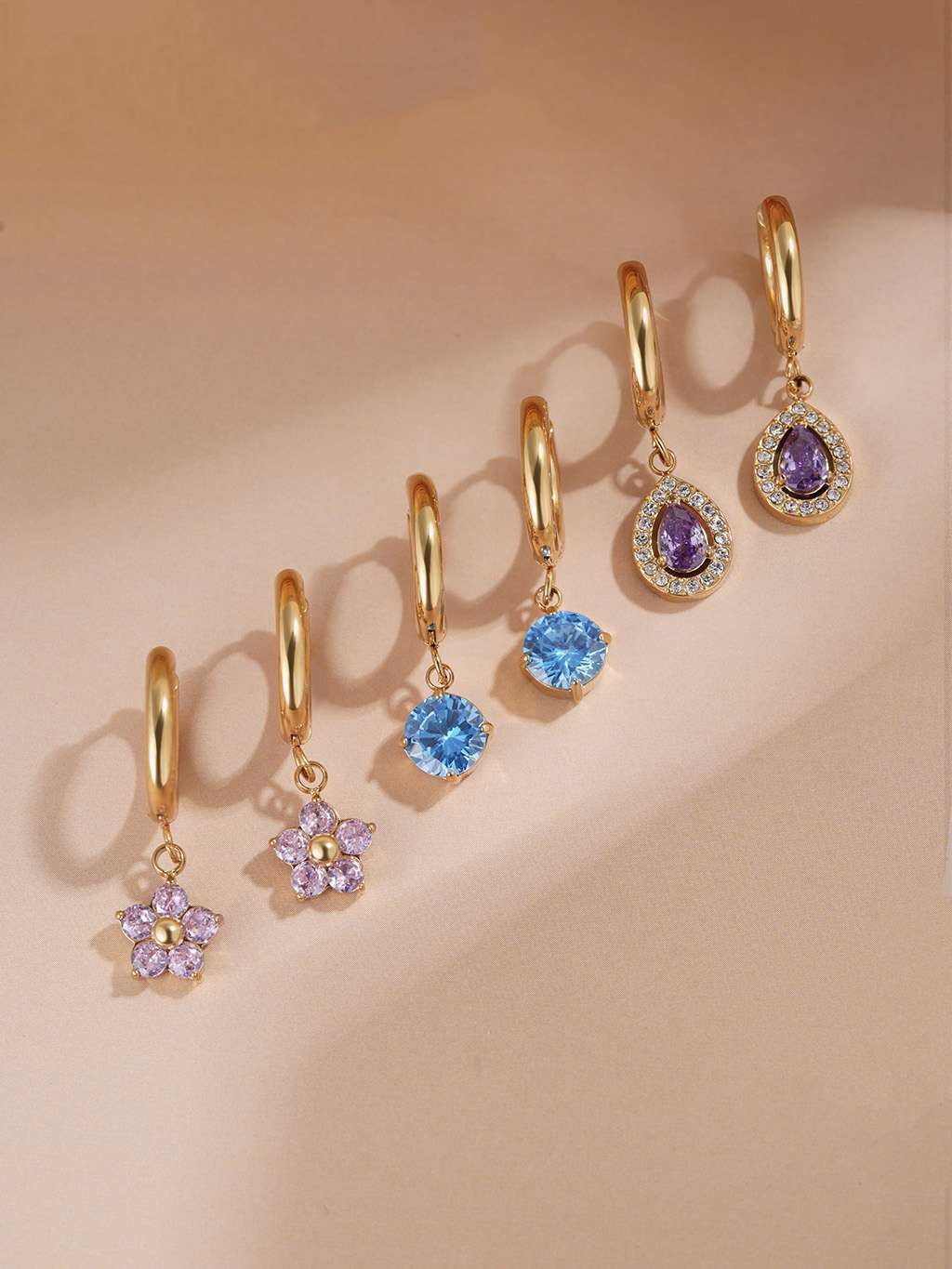 Pink Shining Flower Hoop Ohrringe Gold 10mm