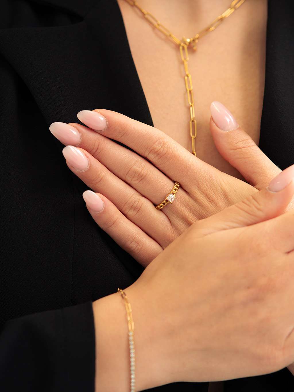 Twist Chain Shine Ring Gold