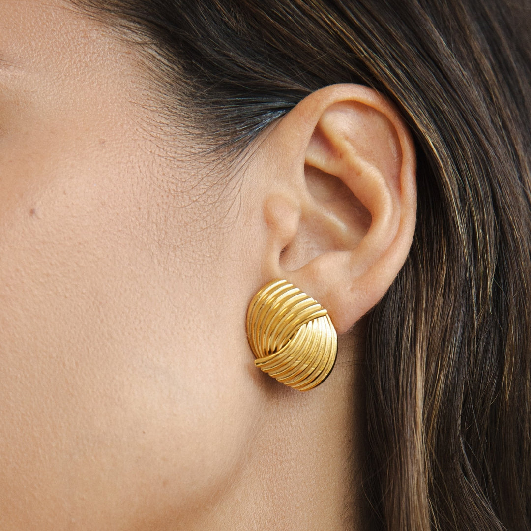 Vanna Gold Earrings