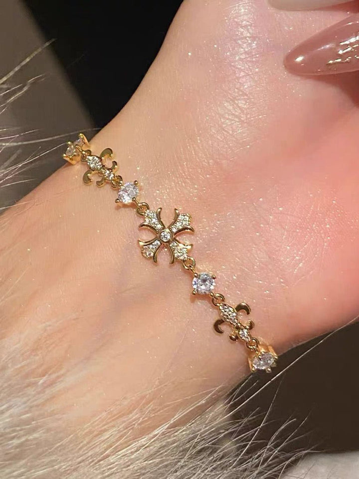 Vintage Cross Armband Gold