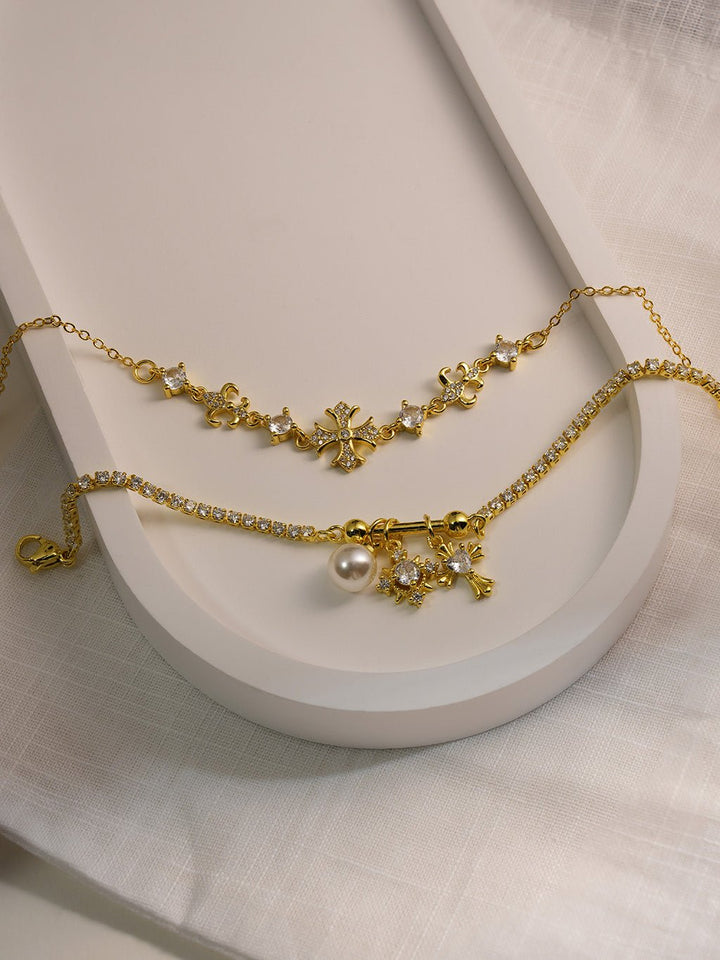 Vintage Cross Armband Gold