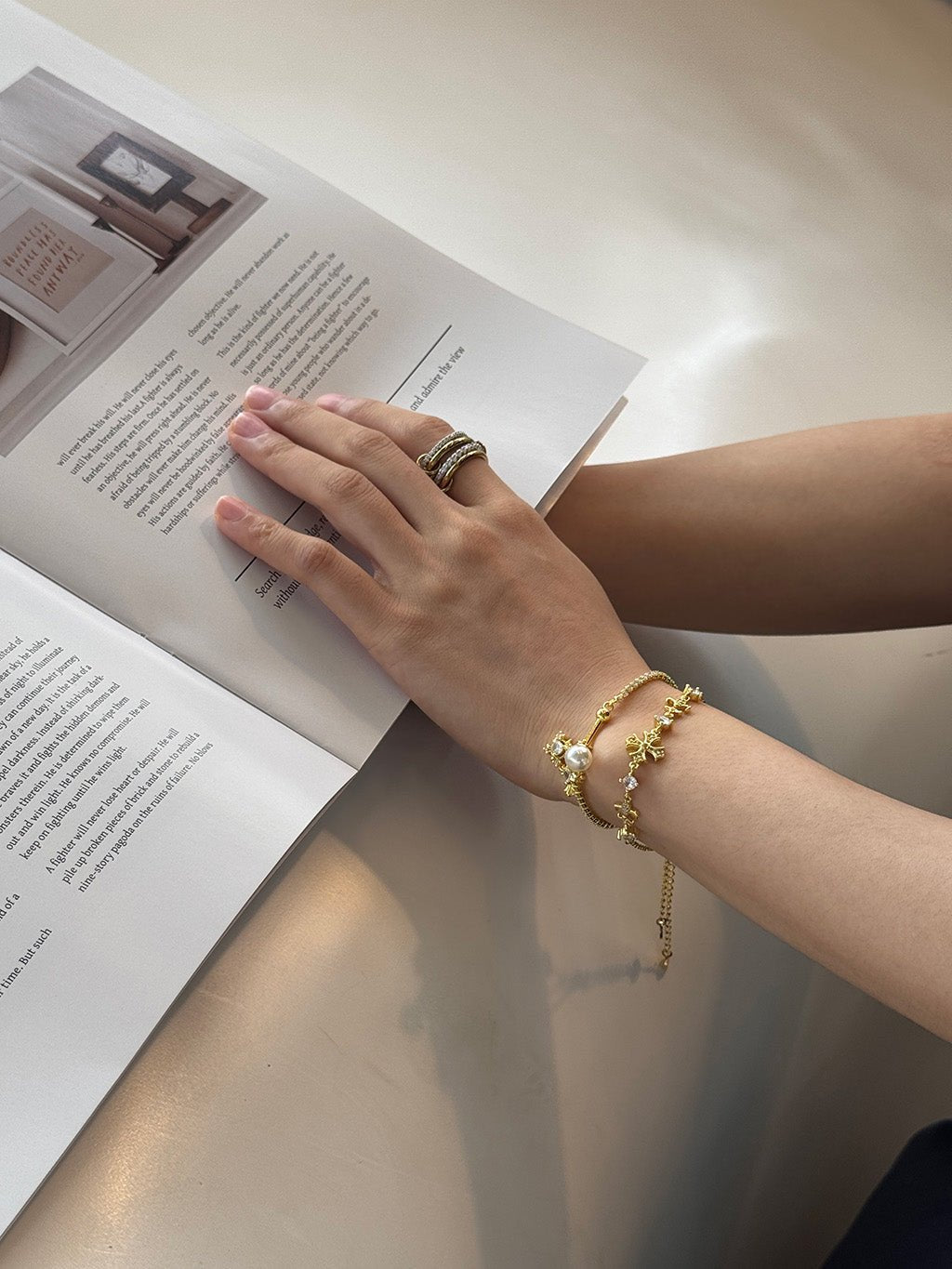 Interlocked Mixed-Metal Shine Ring Gold