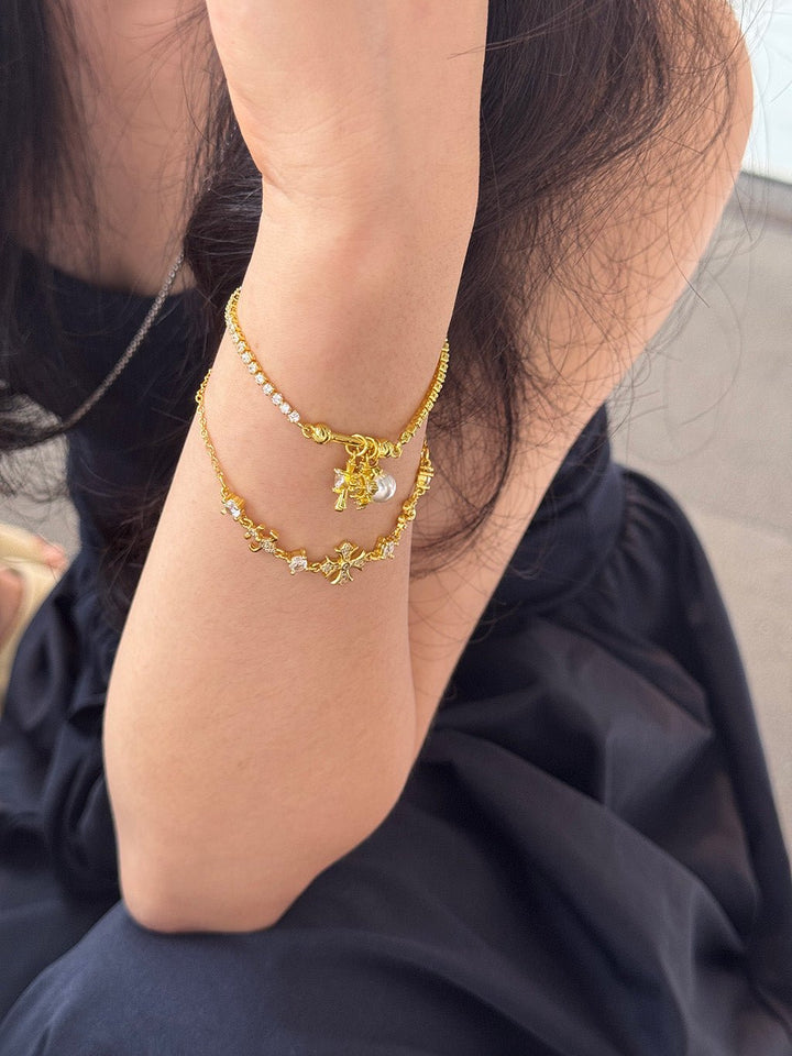 Vintage Cross Armband Gold