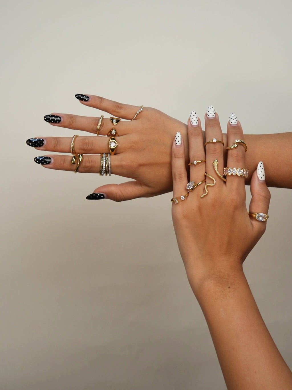 Silent Elegance Pearl Ring Gold