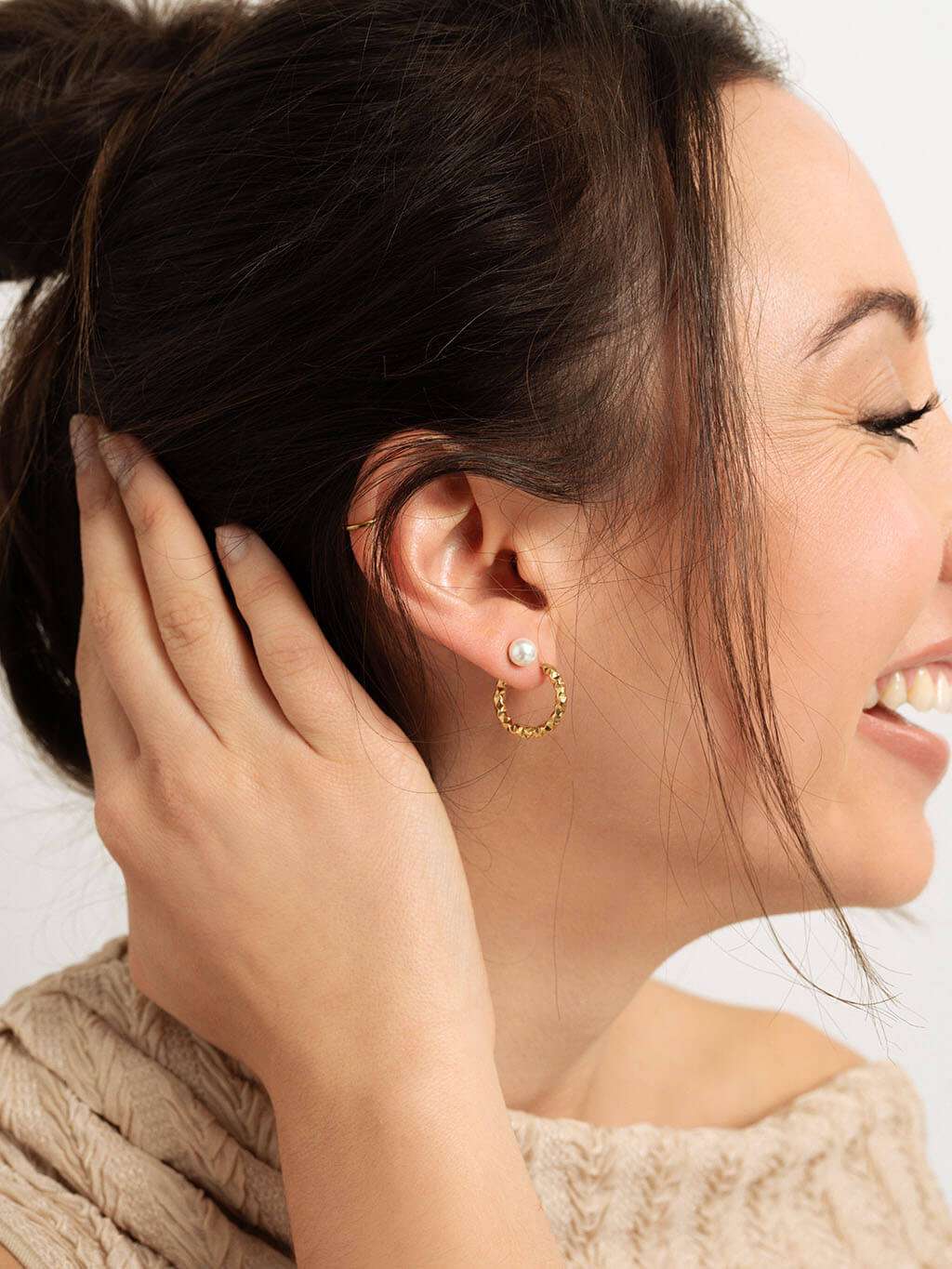 Wave Textured Hoop Ohrringe Gold